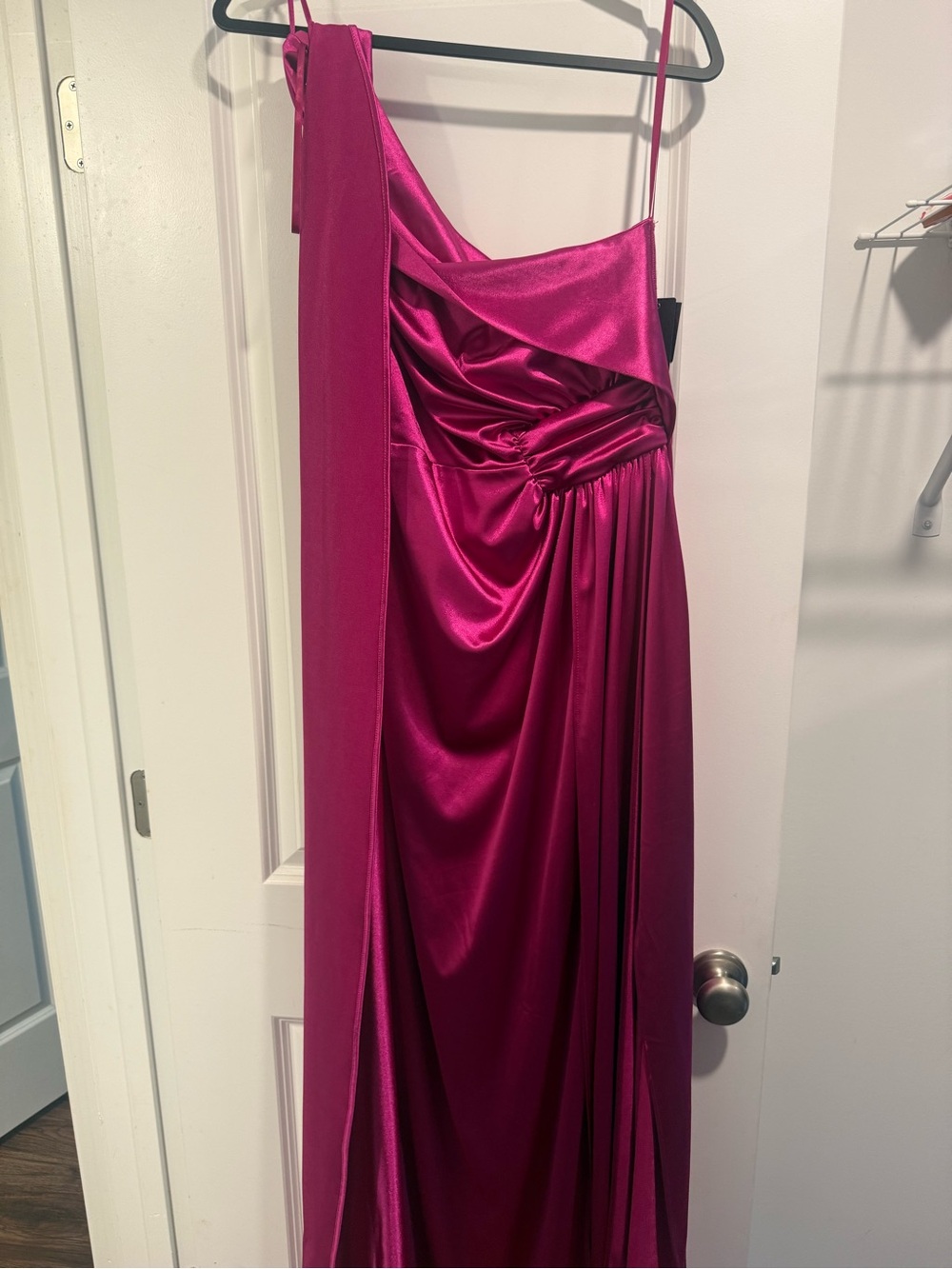 glam One-Shoulder Satin Gown in Fuchsia